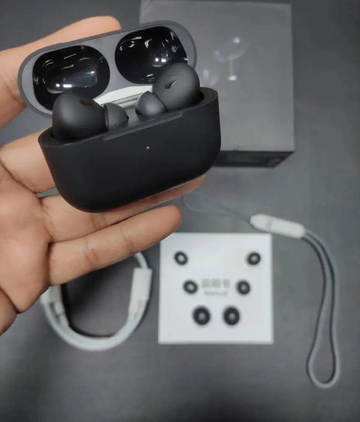Black Long-Lasting Battery With Fast Charge 2 Airpods