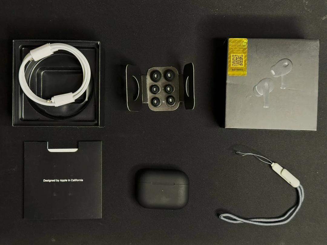 Black Long-Lasting Battery With Fast Charge 2 Airpods